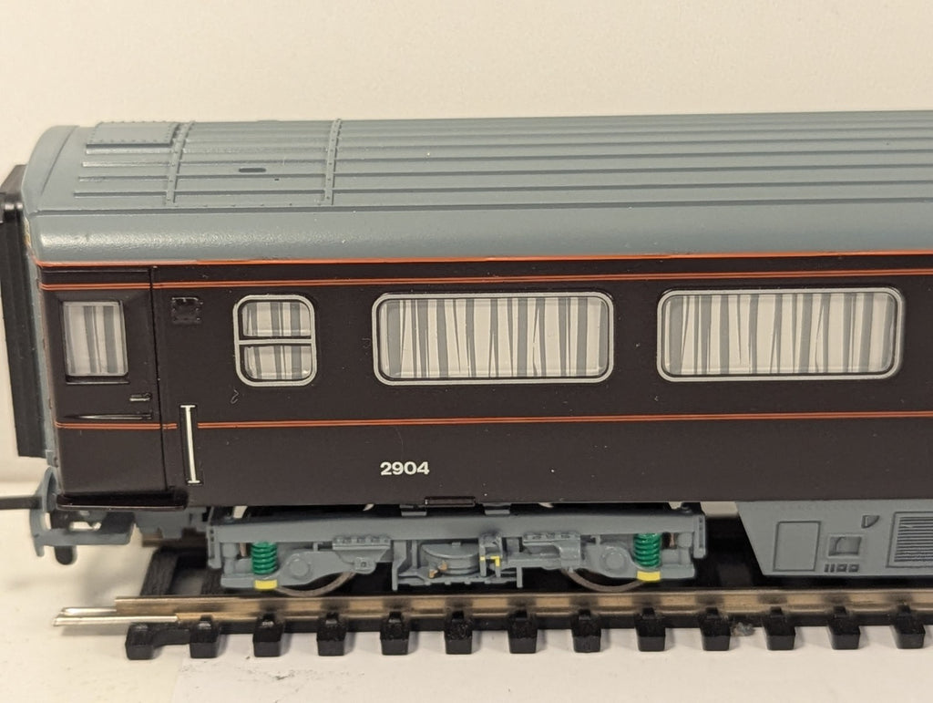 Hornby OO Gauge Mk3 Royal Train Coach 2904