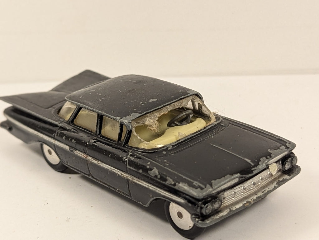 Corgi Toys 223 Chevrolet Impala State Patrol Car 1:43 Scale - Damaged Windscreen