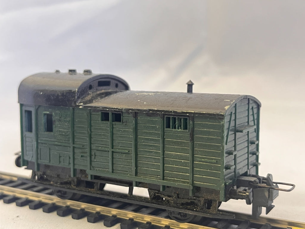Trix Express HO Scale Luggage Van
