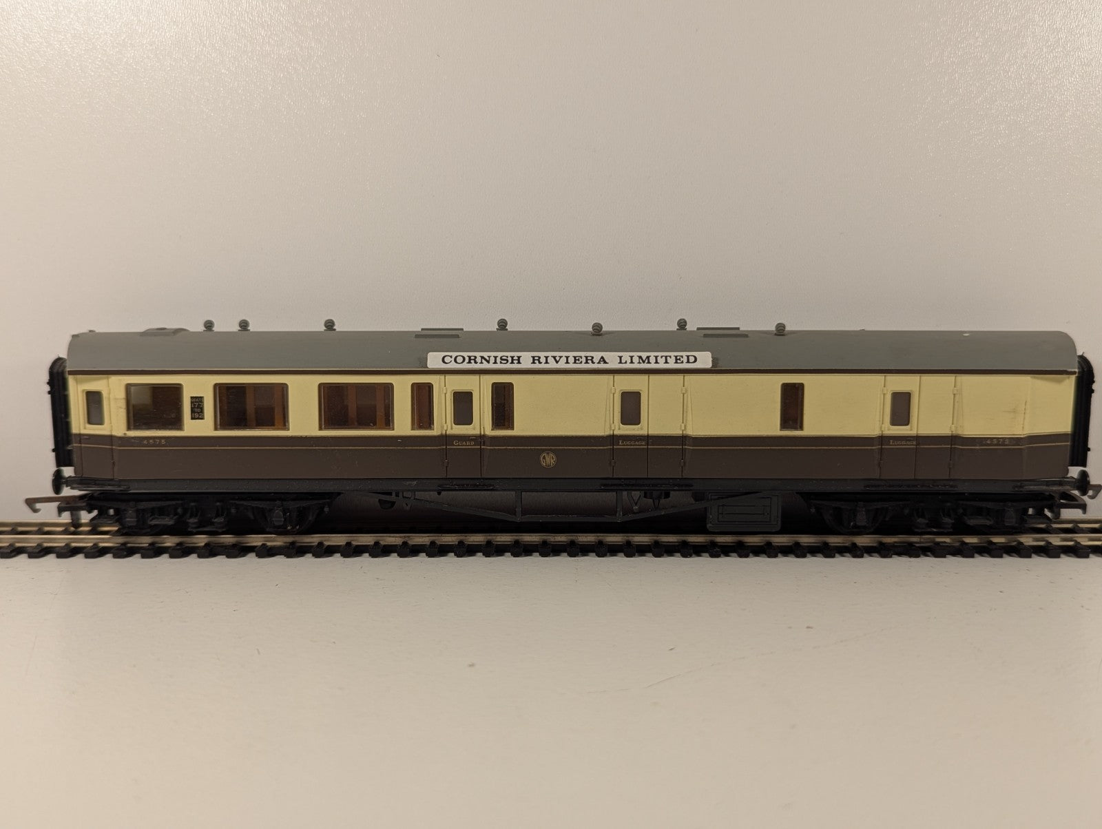 Airfix 54209 OO Gauge GWR Centenary Brake 3rd Coach