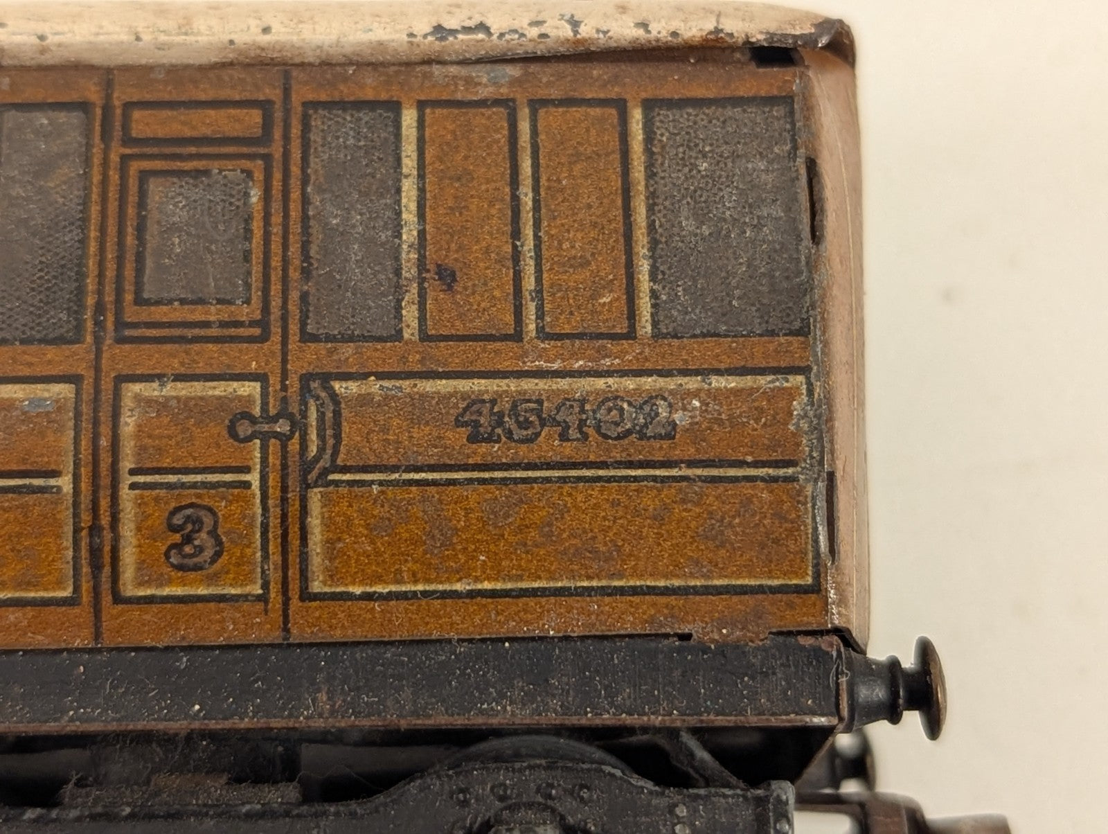 Hornby Dublo OO Gauge D12 LNER Corridor Brake Third Coach Passenger