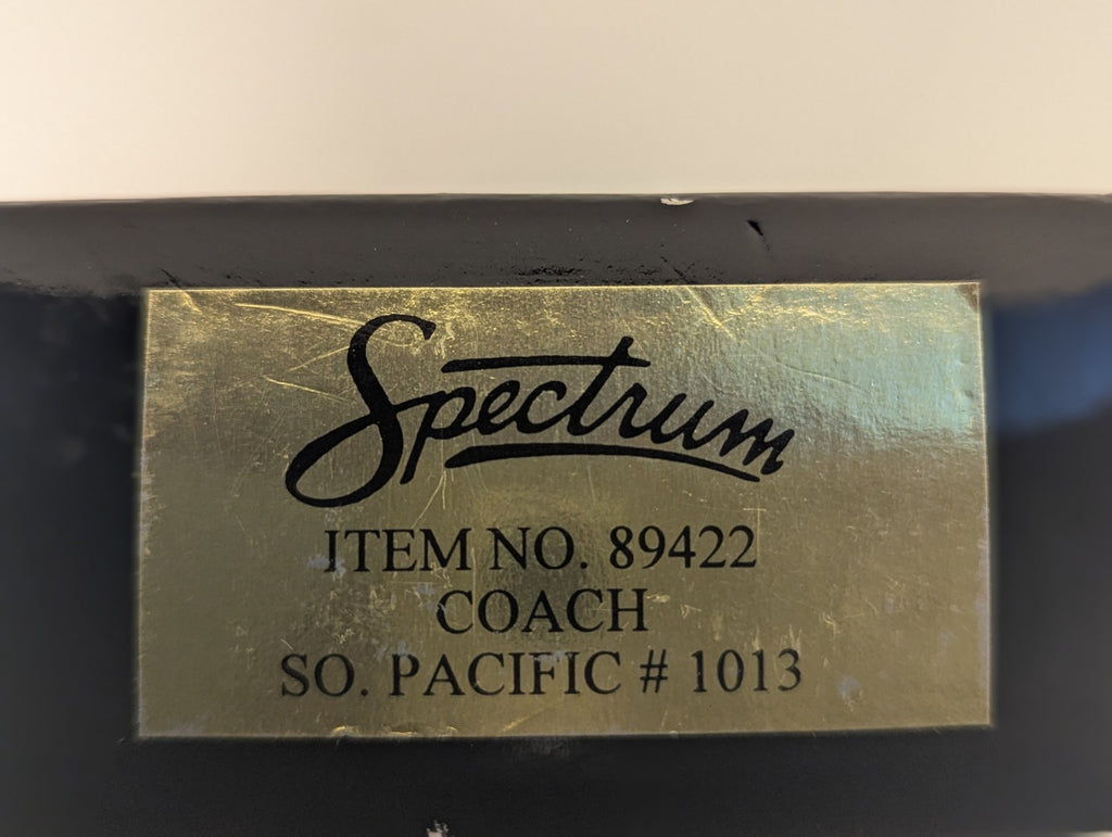 Bachmann Spectrum 89422 HO Gauge Southern Pacific Passenger Car - Boxed