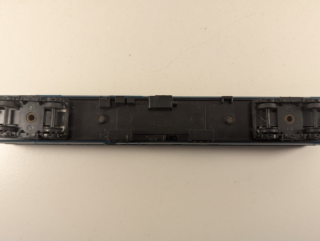 Hornby OO Gauge BR Mk1 Brake Second Corridor (BSK) Passenger Coach