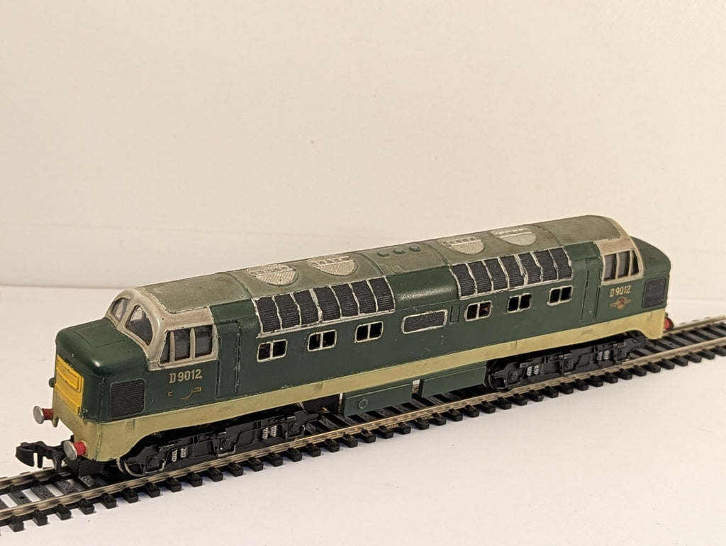 Hornby Dublo 2234 OO Gauge BR Green Class 55 Deltic Crepello D9012