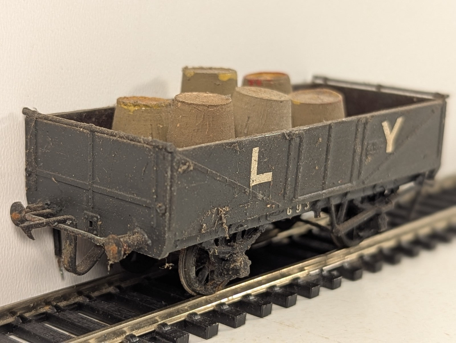 Kitbuilt OO Gauge L&Y 5-Plank Open Wagon Goods Wagon 693