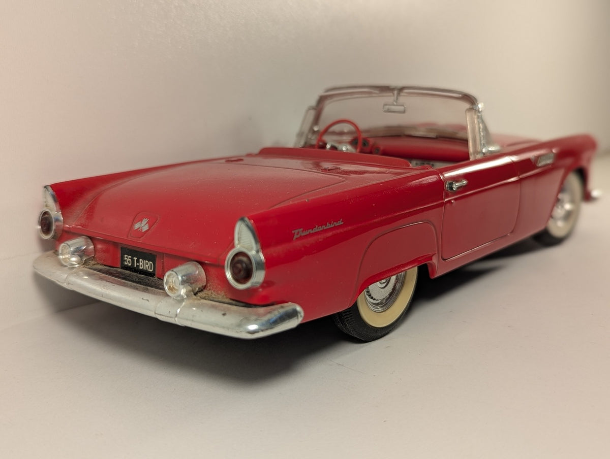 Revell 1:18 1955 Ford Thunderbird Diecast Model Car 55 T-BIRD Red 8803
