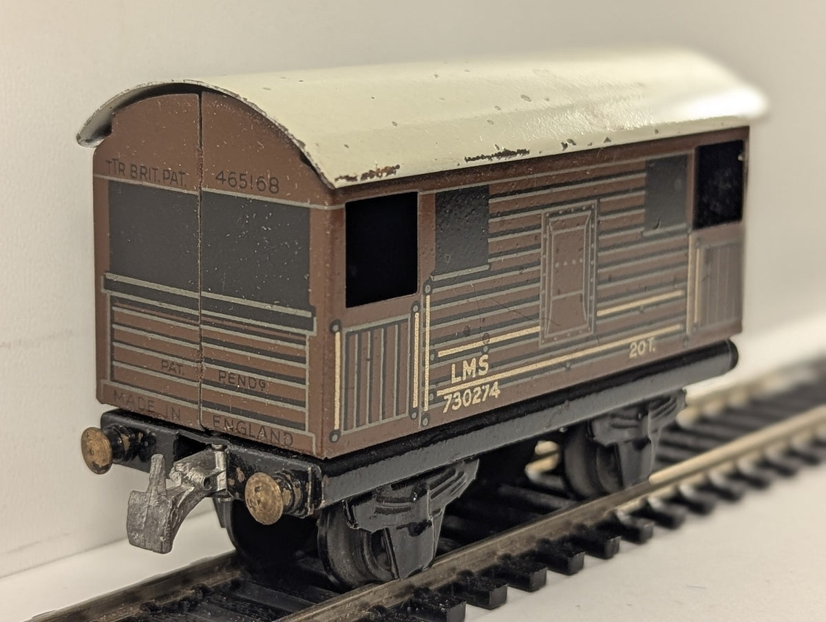 Trix Twin Railway OO Gauge LMS 20 Ton Goods Brake Van 730274 LMS Brown