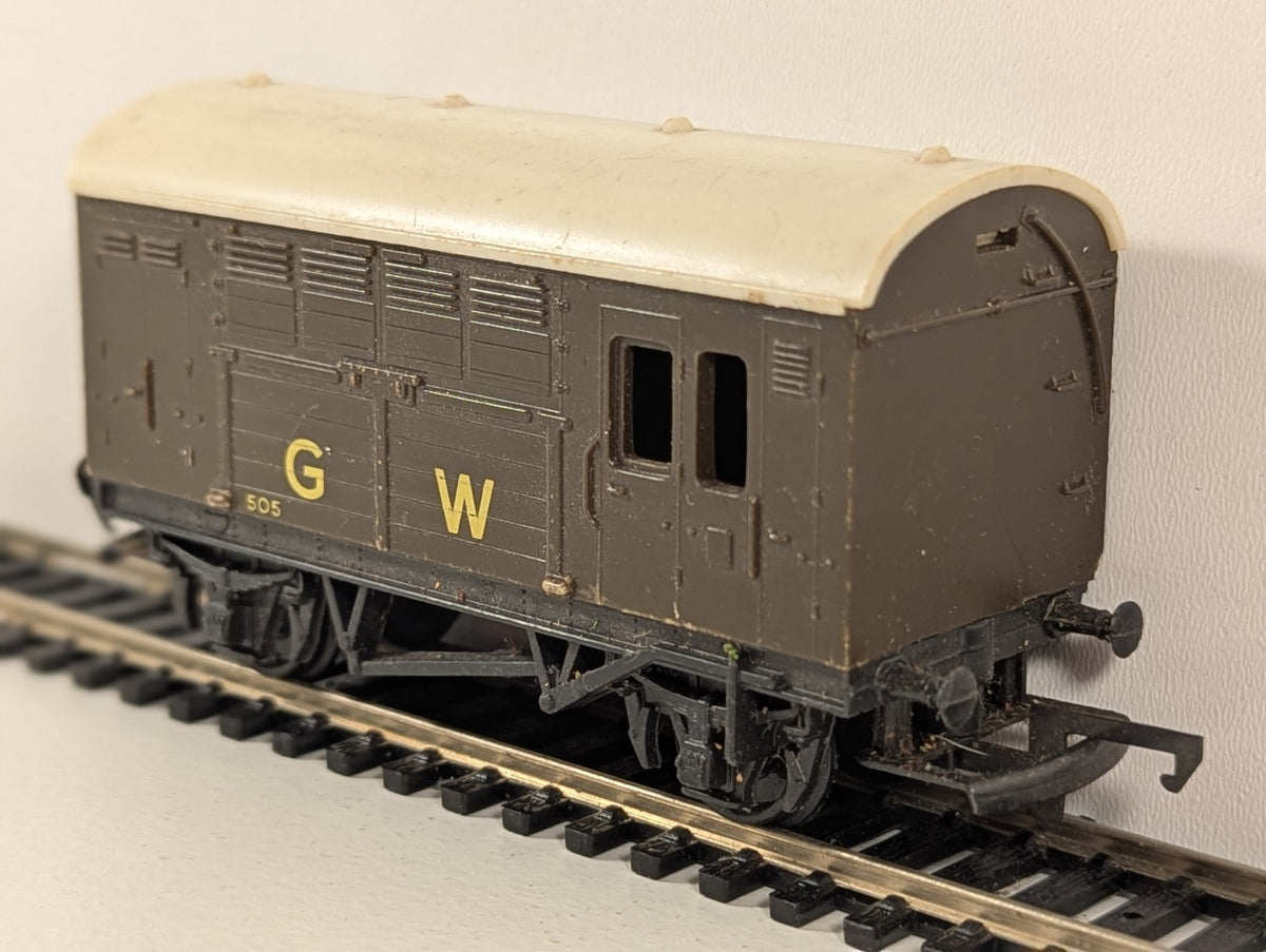 Tri-ang / Hornby R.123 OO Gauge GWR Horse Box