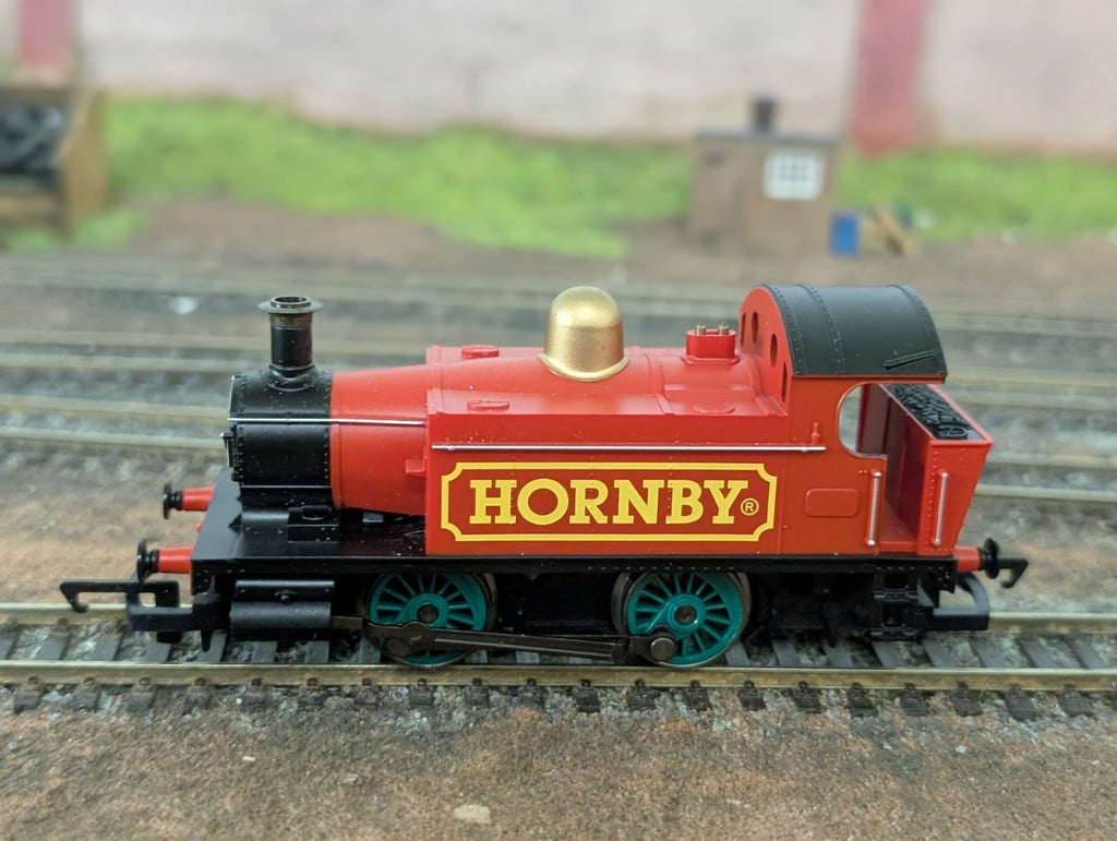 Hornby R2430 Hornby Special 0-4-0T Locomotive