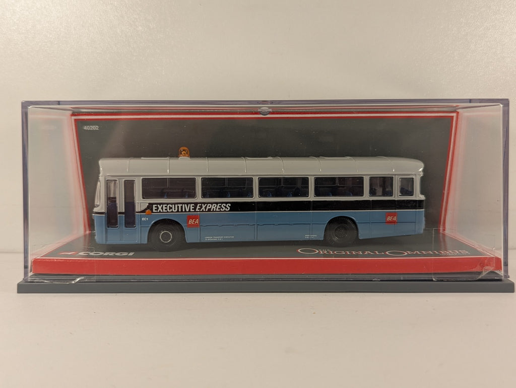 Corgi 1:76 AEC Reliance - BEA Executive Express Die-cast Model Bus EC1