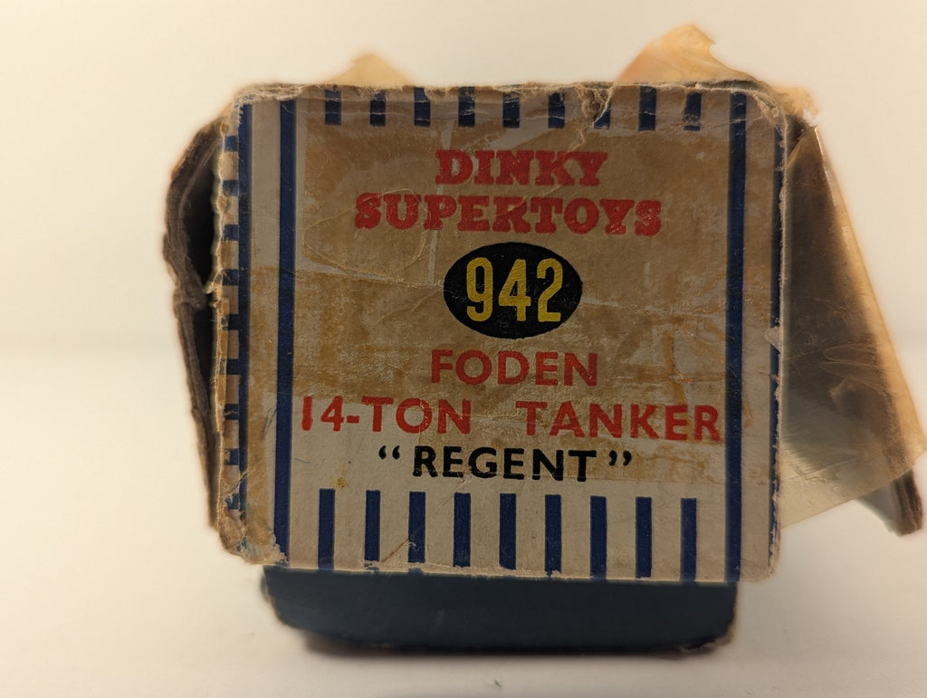 Dinky Supertoys Foden 14-Ton Tanker Regent Die-cast Vehicle 942