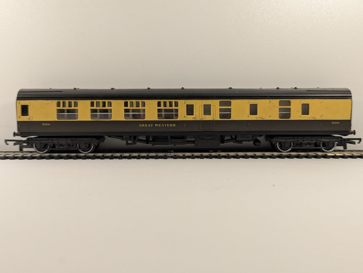 Hornby OO Gauge GWR Collett Brake Third Coach Passenger Coach 5104