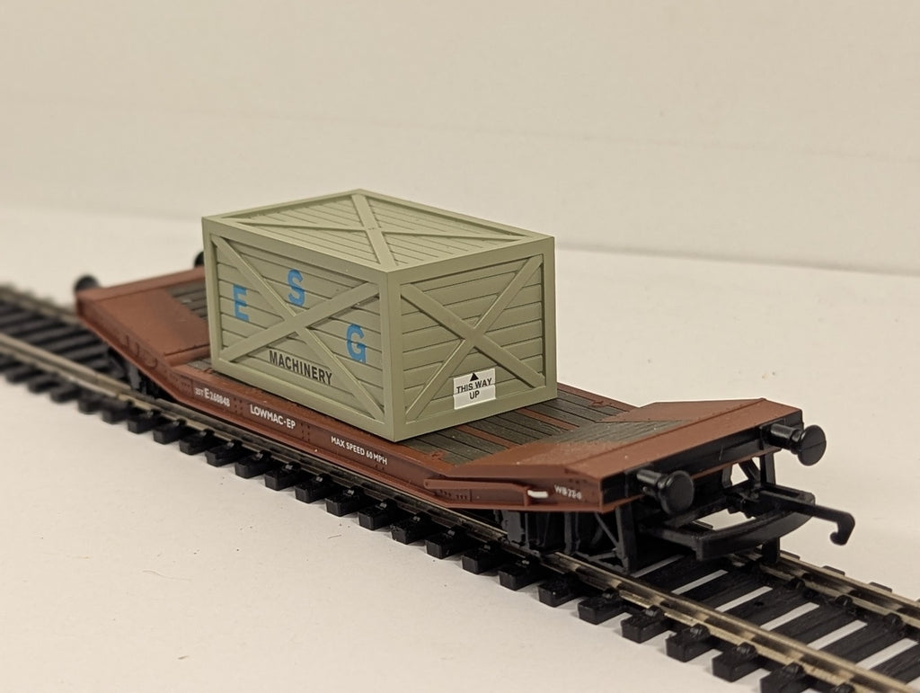 Hornby OO Gauge BR Lowmac EP with Crate Load 'ESG Machinery'