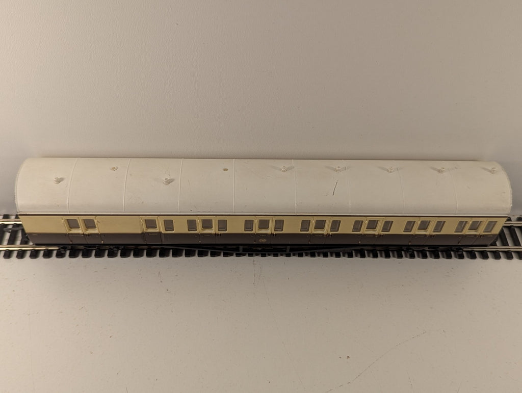 Airfix 54250 OO Gauge GWR Suburban Brake Coach
