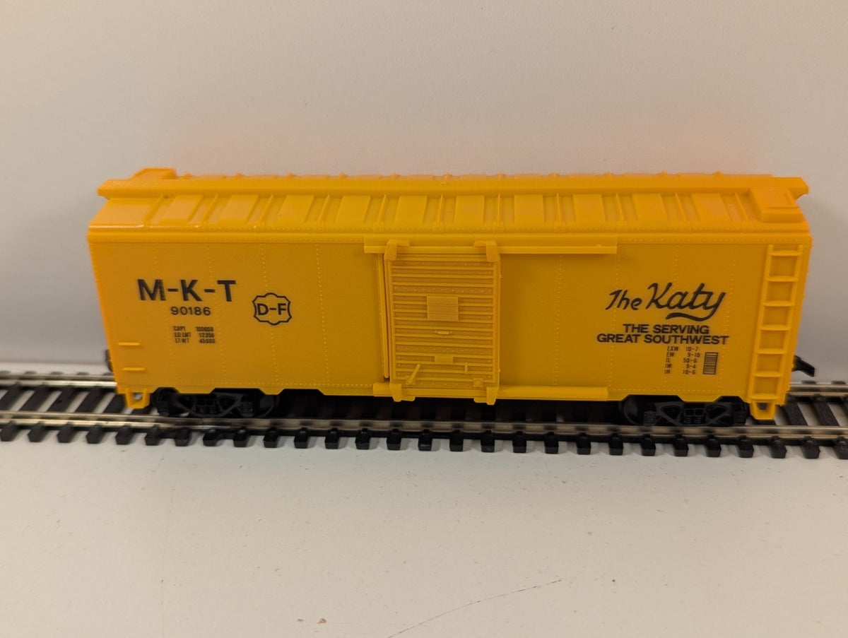 Life-Like HO Gauge The Katy 40ft Box Car