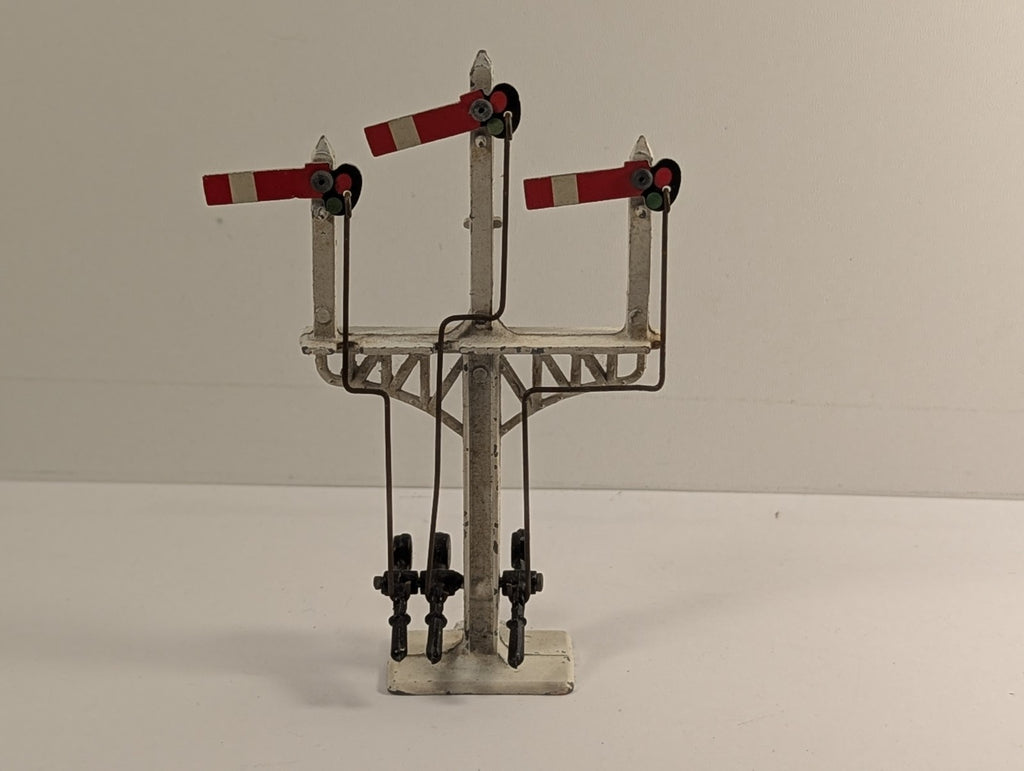 Crescent OO Gauge Triple Semaphore Signal
