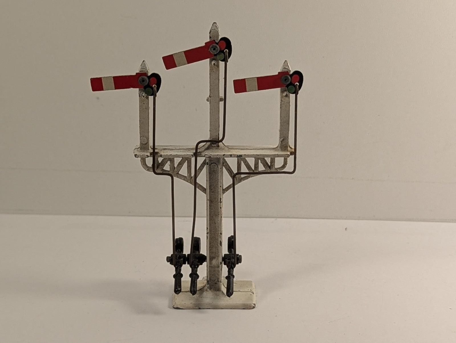 Crescent OO Gauge Triple Semaphore Signal