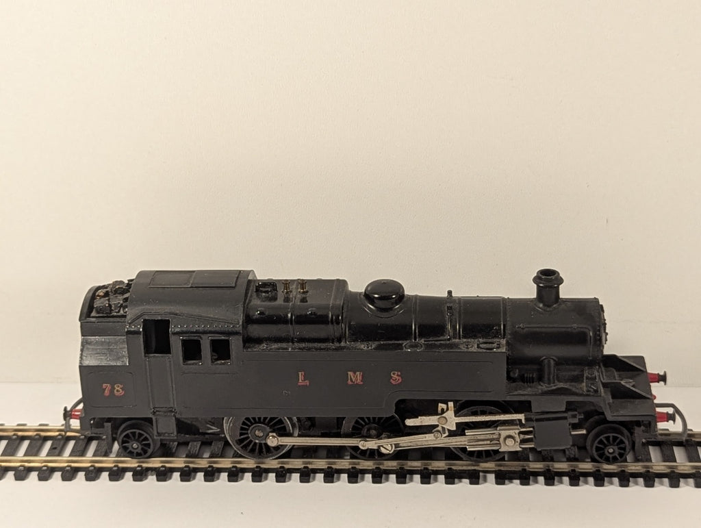 Tri-ang Hornby R59 OO Gauge LMS 2-6-2 Non-Runner