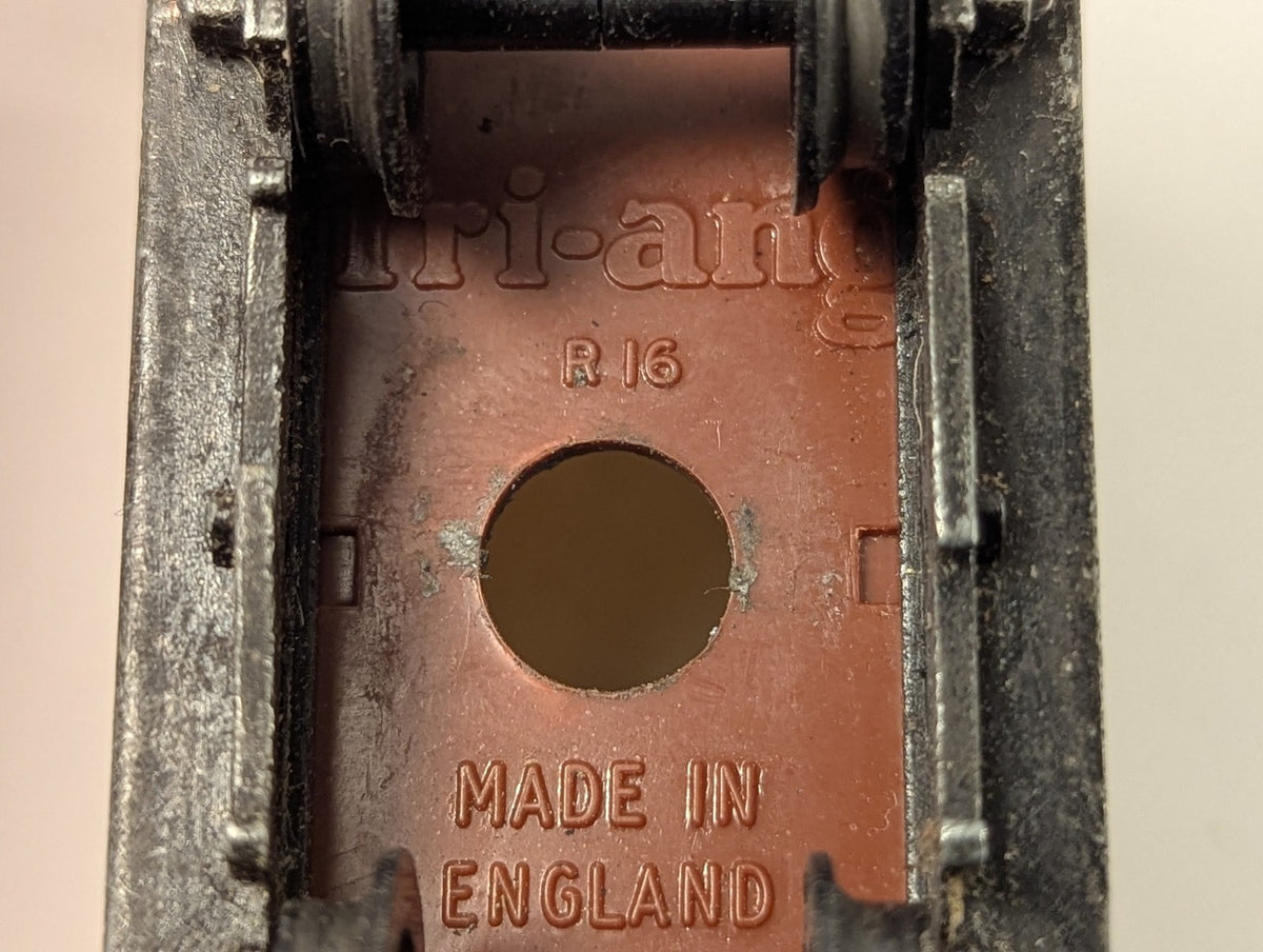 Tri-ang OO Gauge LMS 20 Ton Goods Brake Van M77031 Brown R16