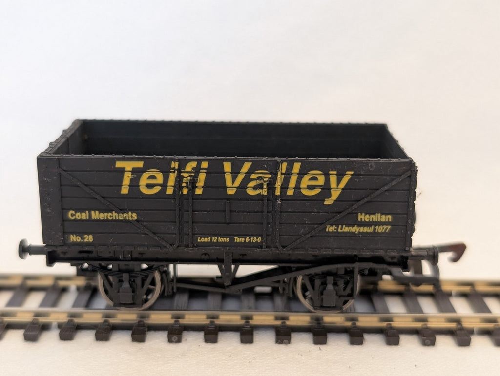 Dapol OO Gauge 7 Plank Open Wagon Teifi Valley No. 28