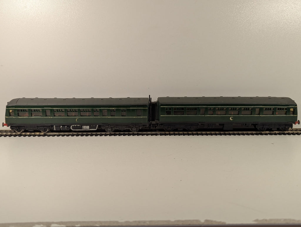 Hornby R158 OO Gauge Class 101 DMU Power & Trailer Set - Repaint
