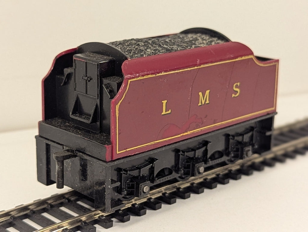 Tri-ang OO Gauge LMS Tender LMS Crimson Lake