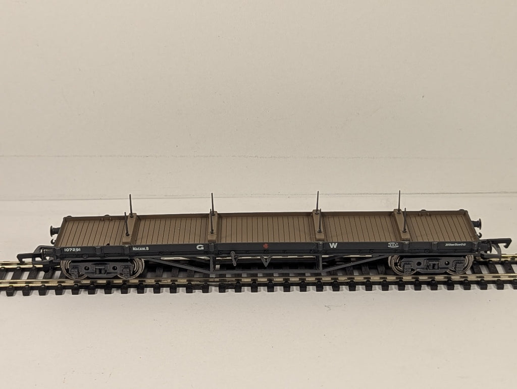 Mainline Railways OO Gauge GWR Bogie Bolster Wagon Macaw B Goods Wagon 107291