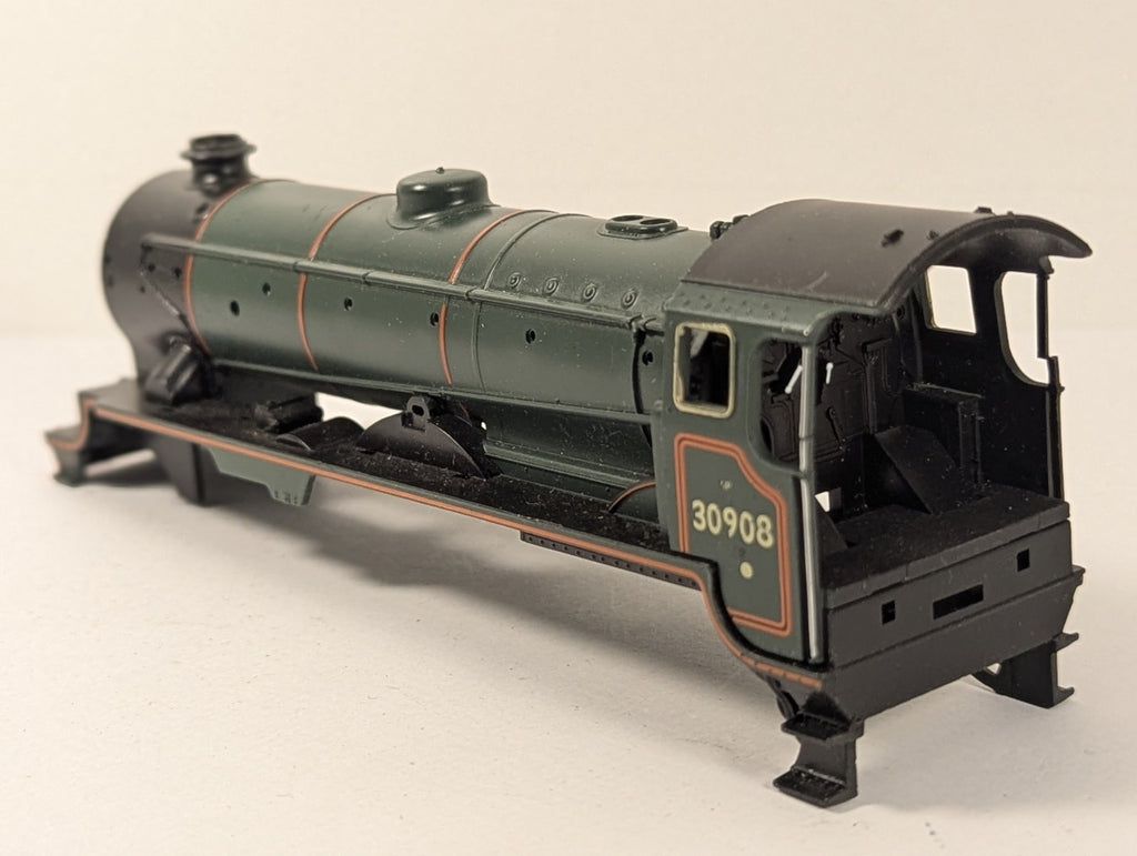Hornby R317 OO Gauge Schools class  30908  BR Green Body Shell – Incomplete
