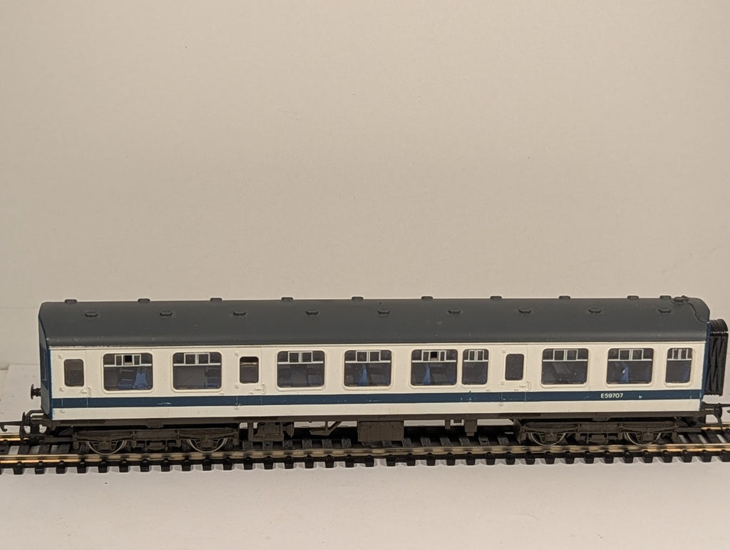 Hornby OO Gauge Class 110 DMU TCL Centre Coach E59707 BR Blue/Grey