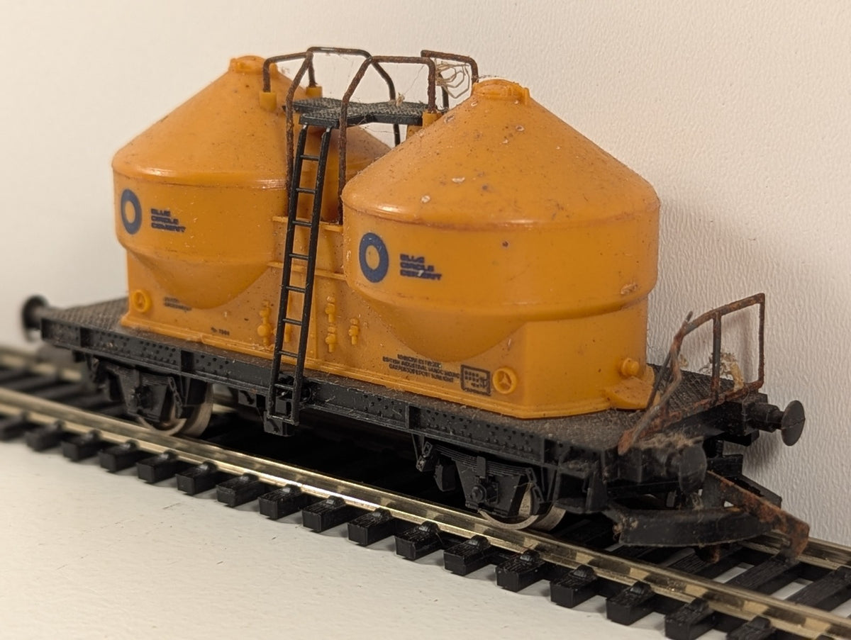 Lima 2720 OO Gauge Blue Circle Cement Tank Wagon