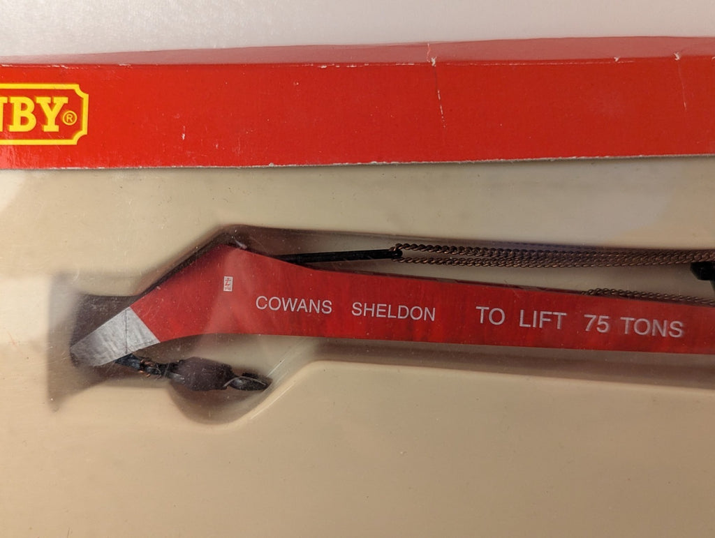 Hornby OO Gauge 75 Ton Breakdown Crane Set – Box Damage