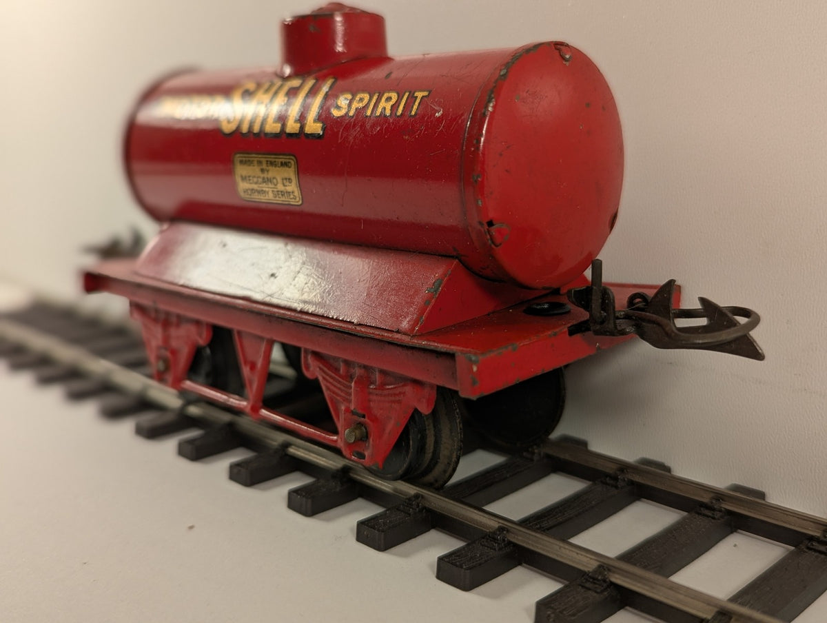 Hornby O Gauge Shell Motor Spirit Petrol Tank Wagon Shell Red