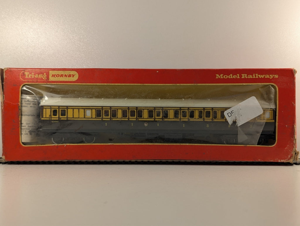 Hornby Railways R27 OO Gauge GWR First & Third Brake Coach - Boxed