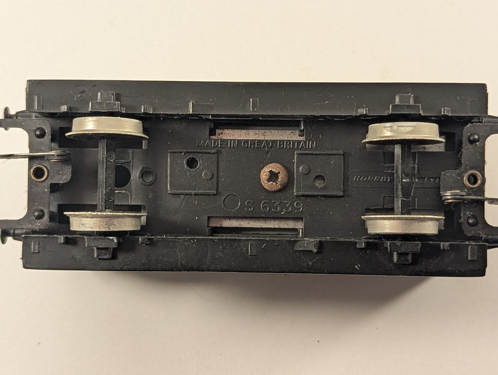 Hornby OO Gauge GWR 20t Toad Brake Van 'Saltney' Goods Wagon 114925 GWR Grey