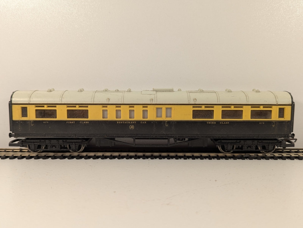 Hornby OO Gauge GWR Collett Restaurant Car