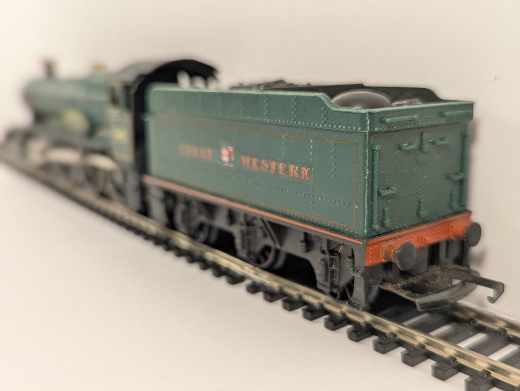 Hornby OO Gauge GWR 4900 Class 'Albert Hall' Steam Locomotive 4983 GWR Green