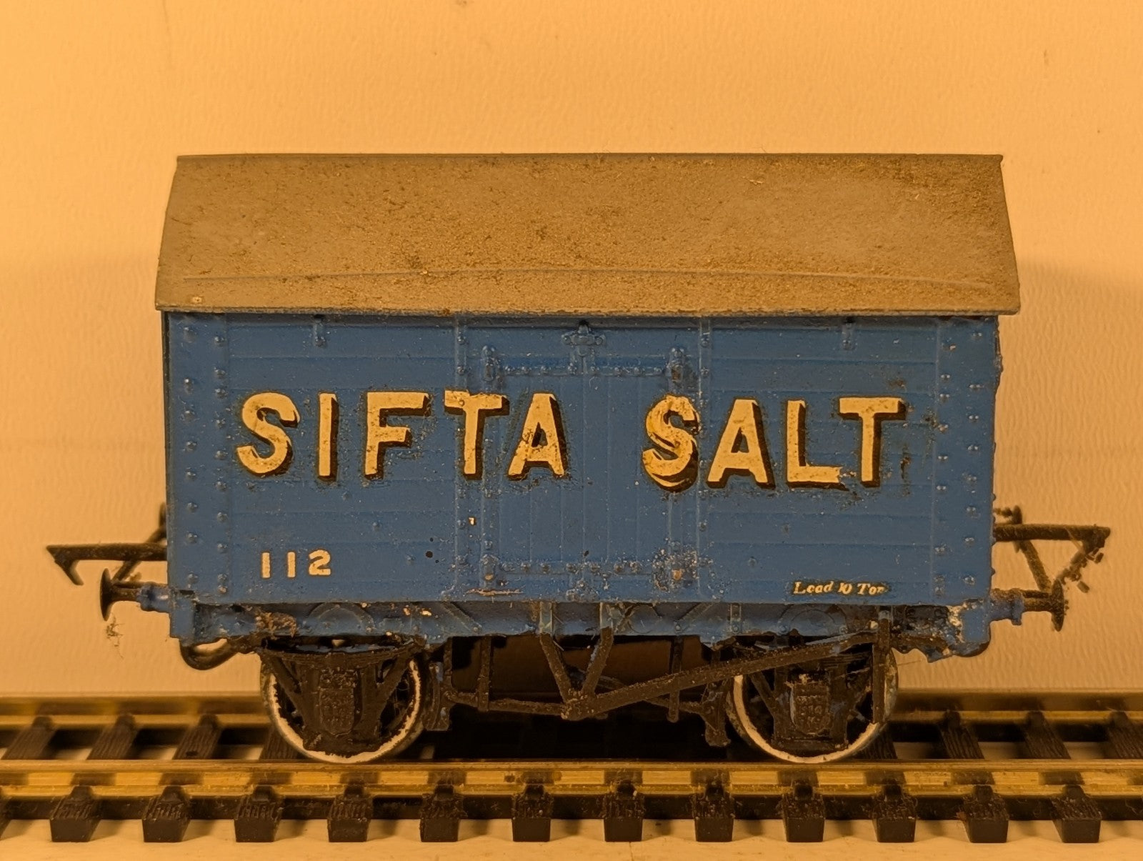 Kitbuilt OO Gauge Sifta Salt Van Goods Wagon 112