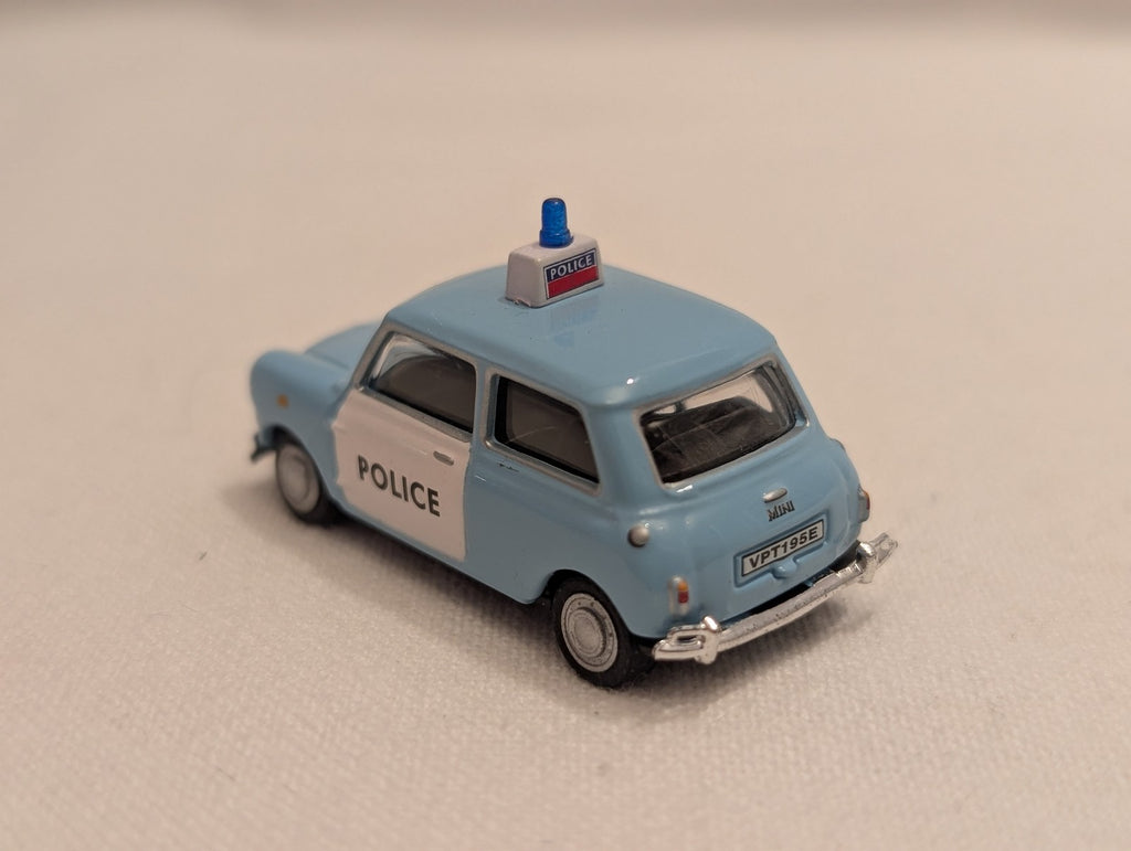 Oxford Diecast 1:76 Austin Mini Cooper Police Car Die-cast Car VPT 195E