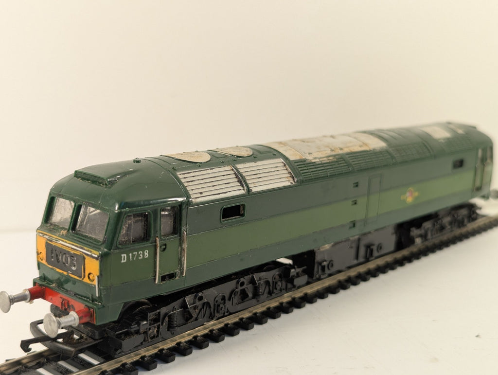 Hornby OO Gauge BR Class 47 Diesel Locomotive - Repainted and nonrunner