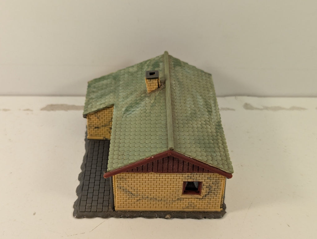 Heljan HO Gauge Tract House Kit