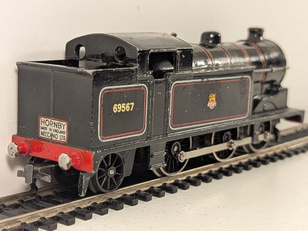 Hornby Dublo EDL17 Class N2 0-6-2T Steam Locomotive OO Gauge