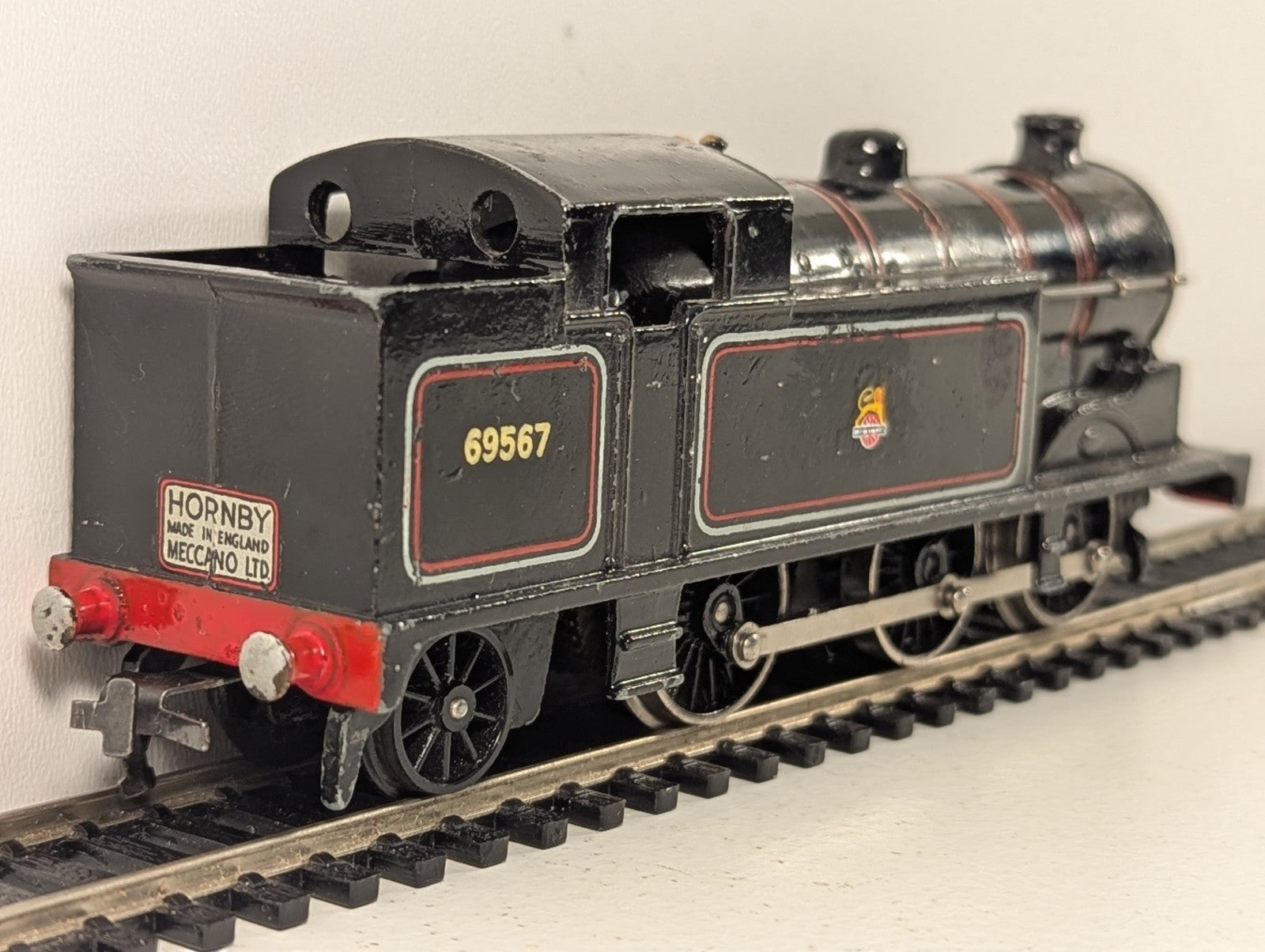 Hornby Dublo EDL17 Class N2 0-6-2T Steam Locomotive OO Gauge