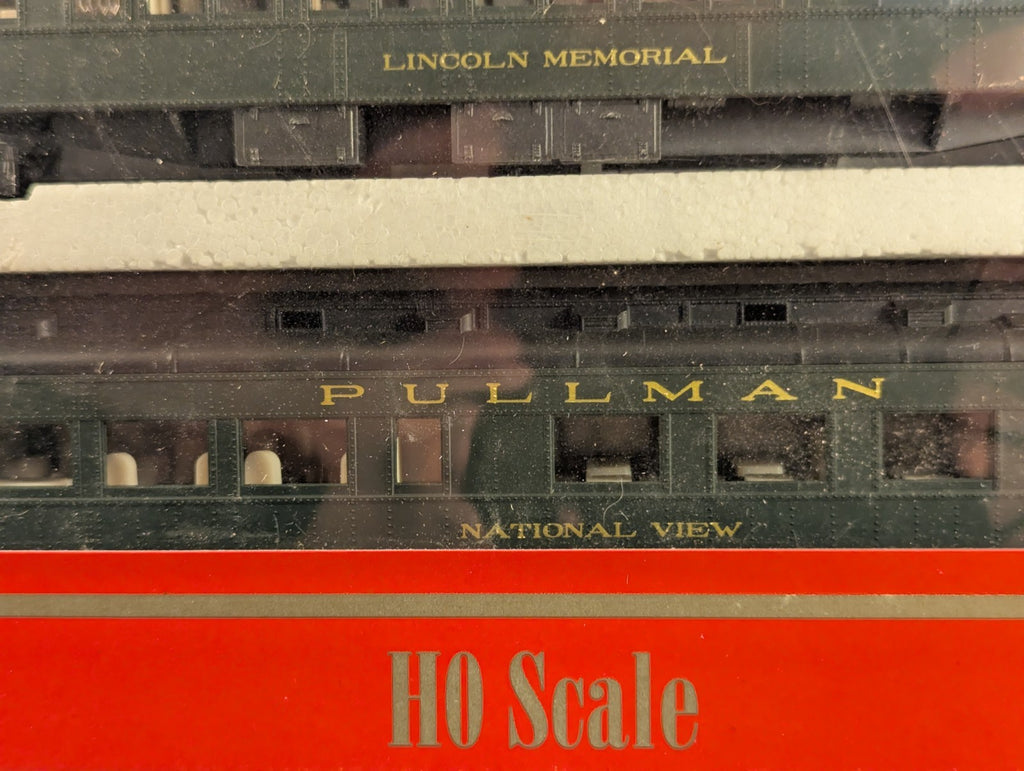 Rivarossi HO Scale 1920's Baltimore & Ohio Passenger Car Set A 363