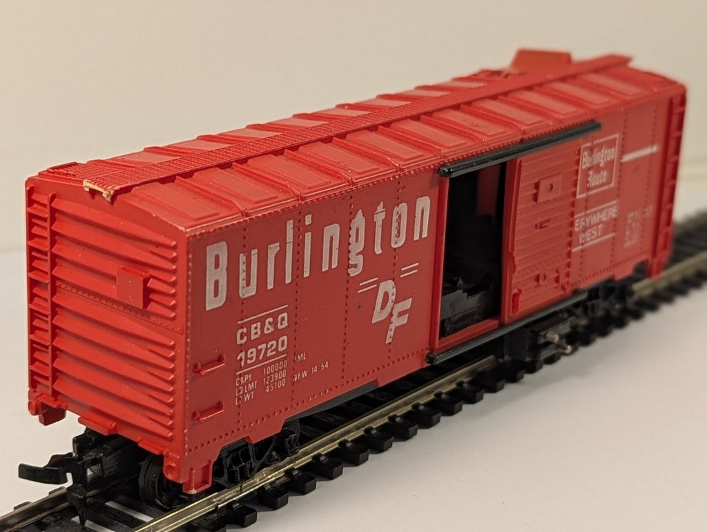 Tyco HO Gauge Burlington Route CB&Q Boxcar #19720