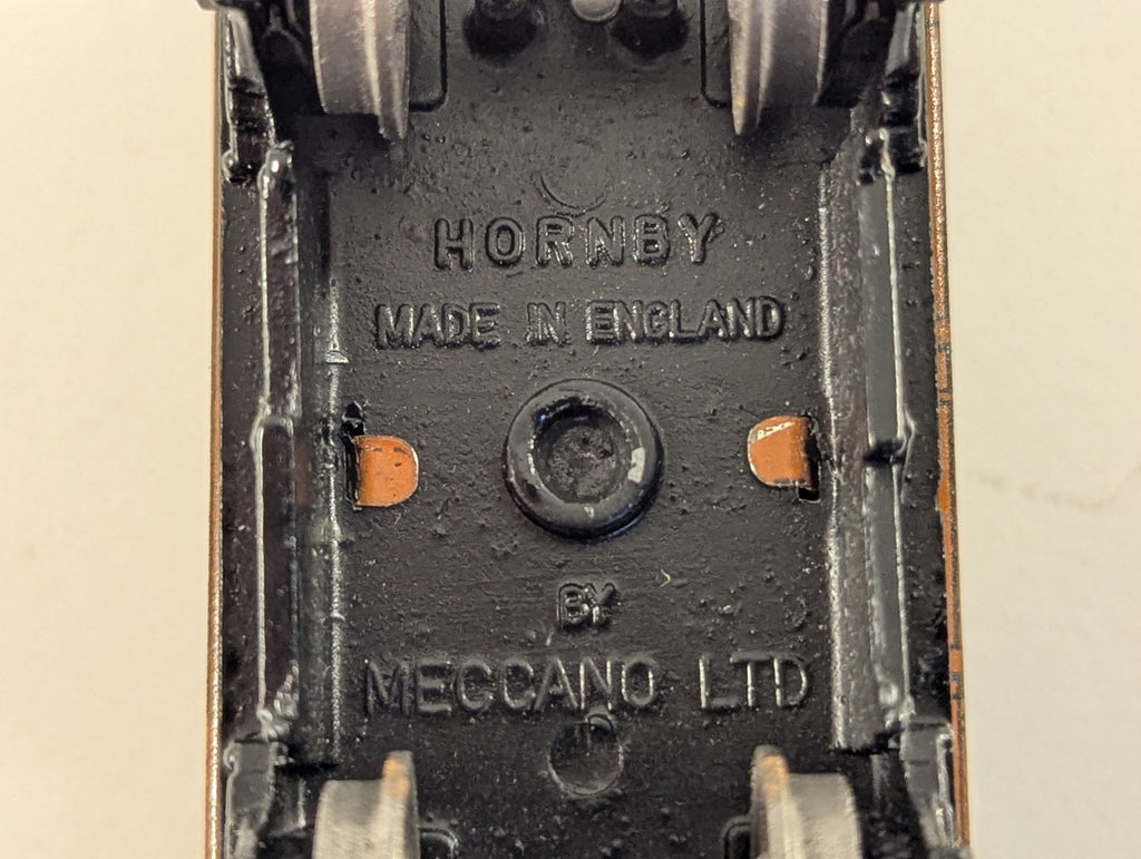 Hornby Dublo OO Gauge North Eastern D1 Horse Box