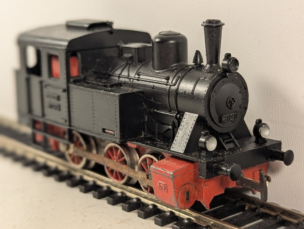 Märklin HO Gauge Class 89 0-6-0 Tank Locomotive Steam Locomotive 3029 DB Black