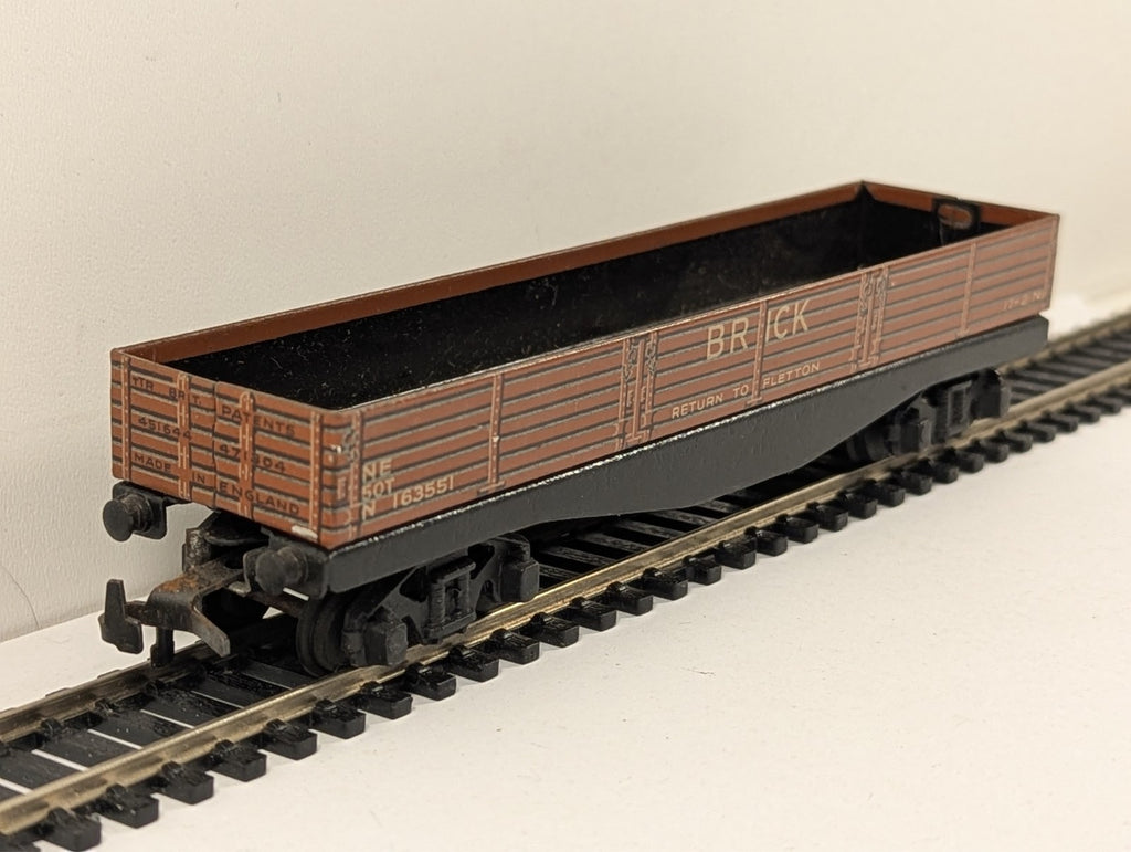 Trix OO Gauge Brick Wagon