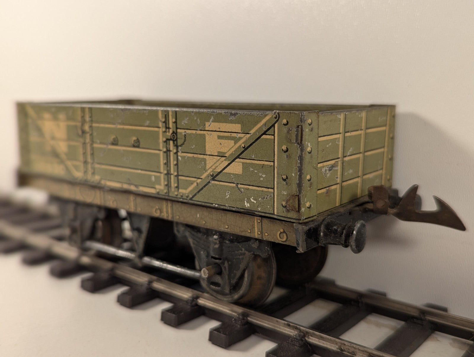 Hornby Series O Gauge North Eastern Open Wagon