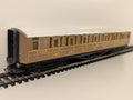 Hornby OO Gauge LNER Teak Composite Coach No. 22356 – Repainted Roof