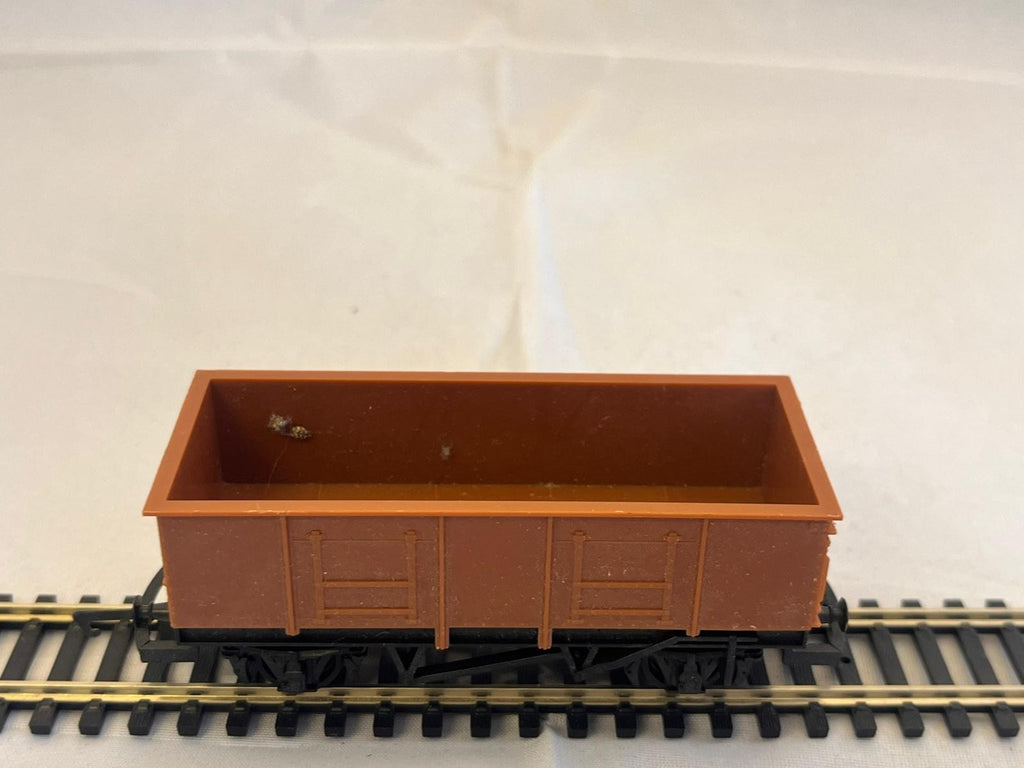 Hornby R1031 Large Mineral Wagon Brown Split From Set